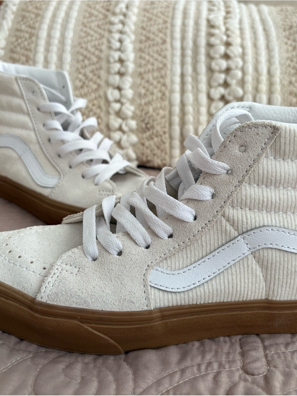 Vans Sk8-Hi Cream White Corduroy Suede Gum Sole High Top Sneakers - Picture 4 of 7